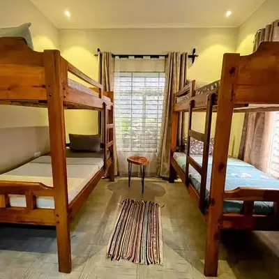 Moshi Epic Accommodation