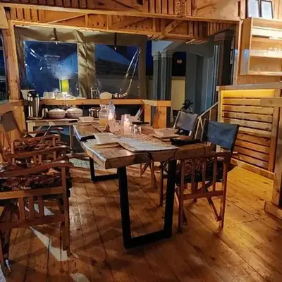 Pembeni River House