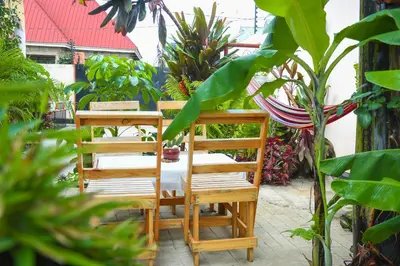 Gallery image of Destination House in Marombosa