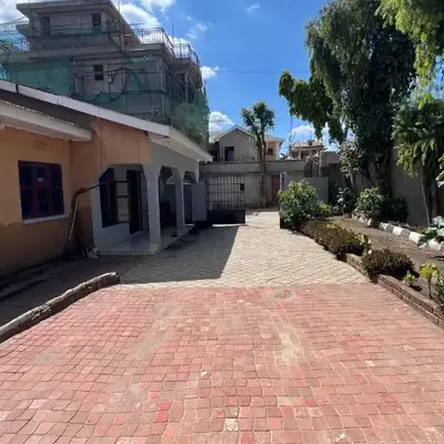 Amani House - Bed and Breakfast