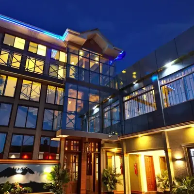 River House Lodge