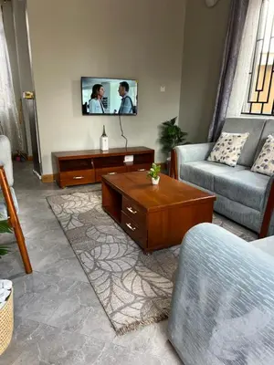 Gallery image of Nana Apartment in Marombosa
