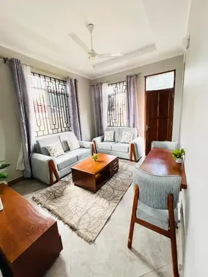 Gallery image of Nana Apartment in Marombosa