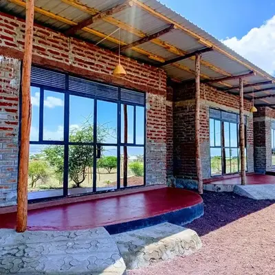 Anapa Lodge and Camp