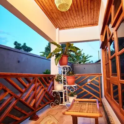 Kienyeji Wooden Rest Arusha