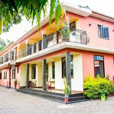 Bright Star Hotel & Safaris